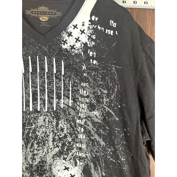 Sean John Embroidered Graphic Shirt Y2K Style Black White Gray Mens 2XL XXL 2010 - Picture 3 of 9